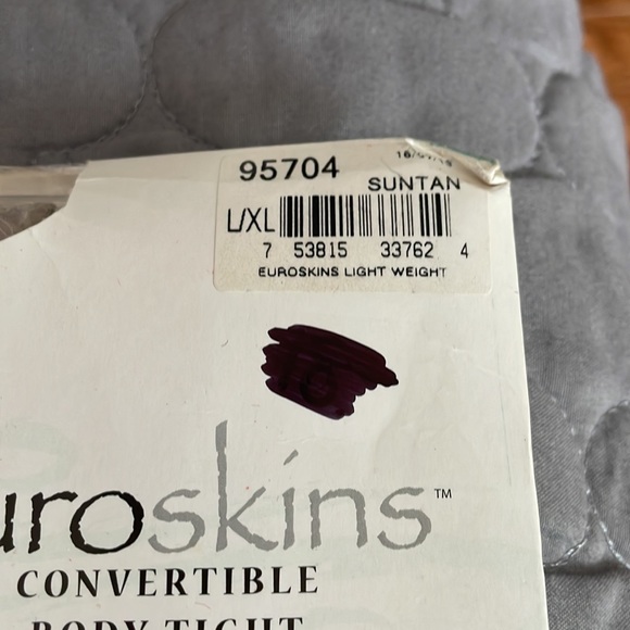 NWT Womens convertible tan body tight suit l/xl - Picture 2 of 4